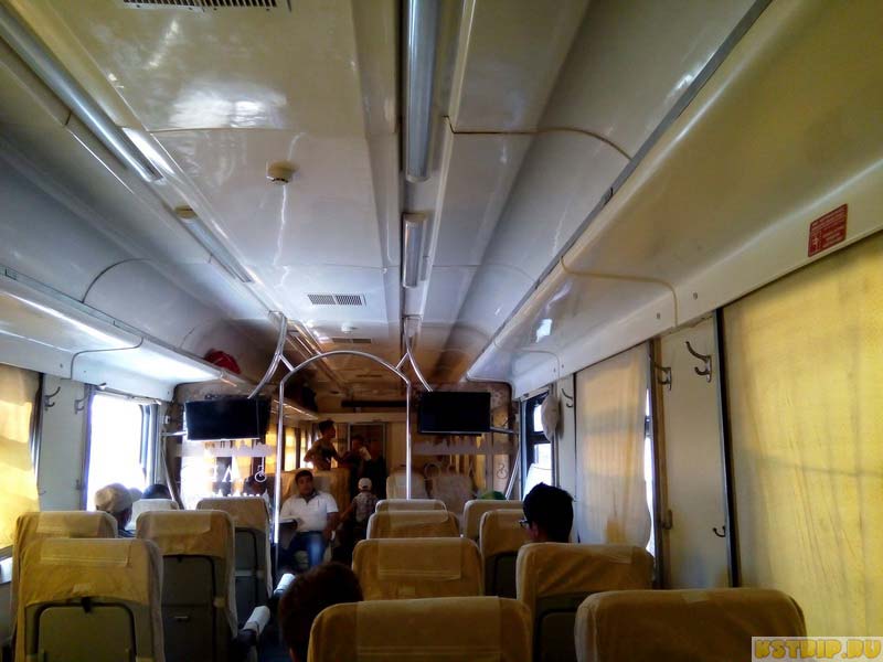 Дневной поезд Бухара - Самарканд