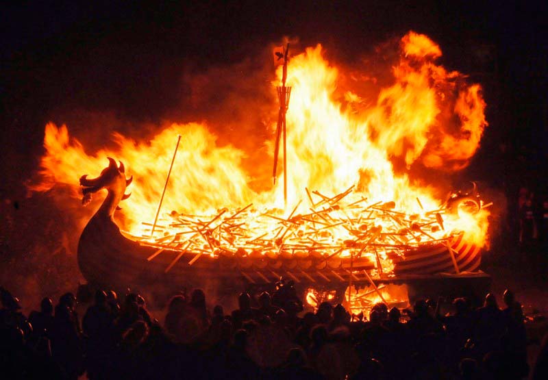 Фестиваль огня Апхеллио