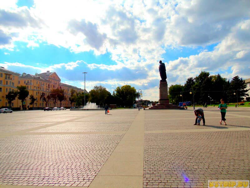 площадь Ленина в Астрахани
