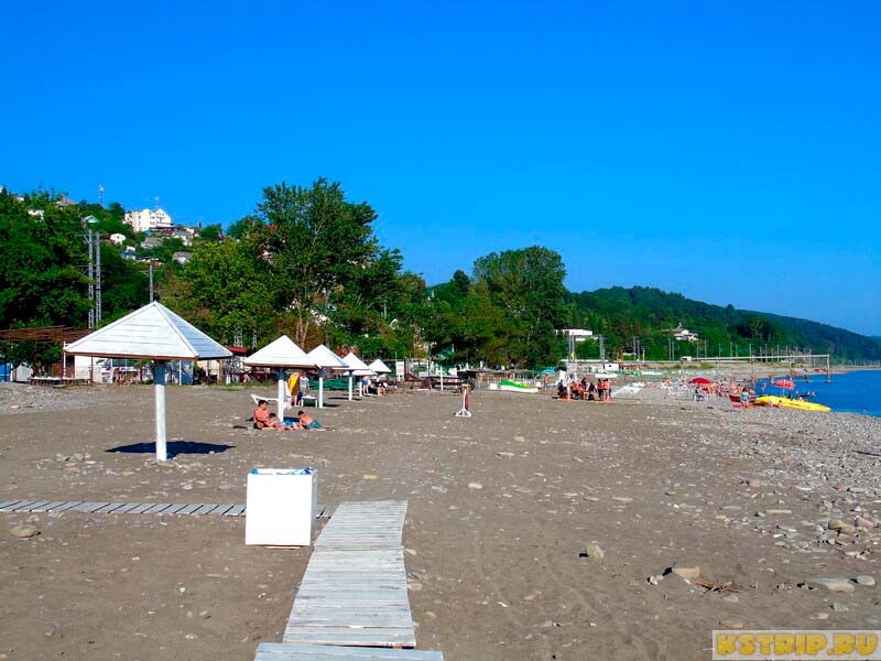 Пляж Лагуна в Лазаревском — немноголюдный пляж в Рыбацком посёлке