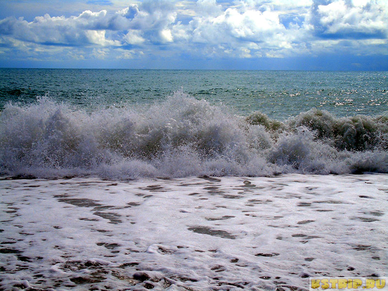 Пляж «Морская звезда» в Лазаревском - каждый найдёт свой уголок