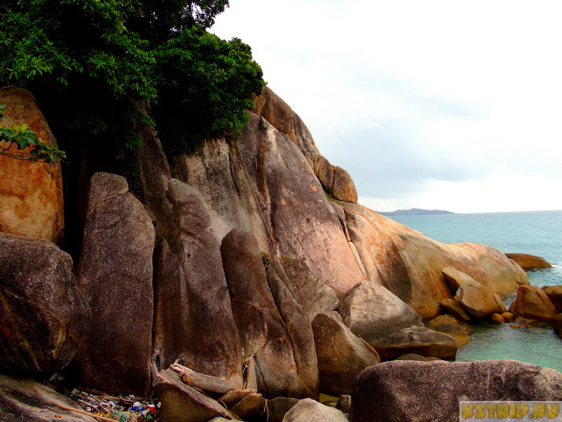 Камни Бабушка и Дедушка на острове Самуи
