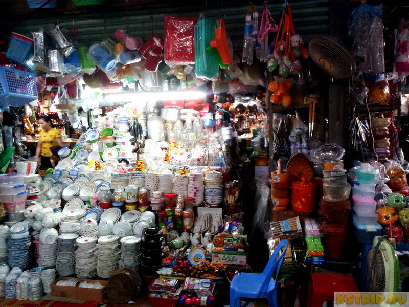 Рынок в Вунгтау – недорогие овощи, фрукты, морепродукты, одежда
