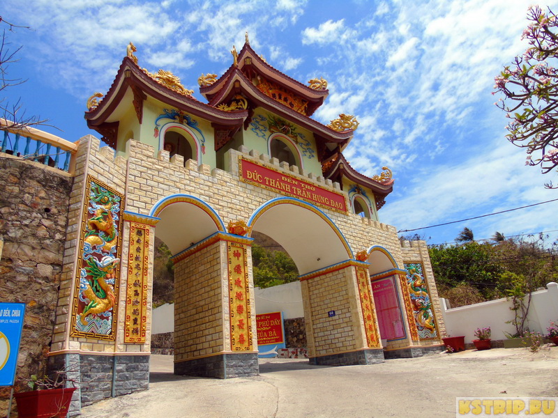китайский храм в Вунгтау