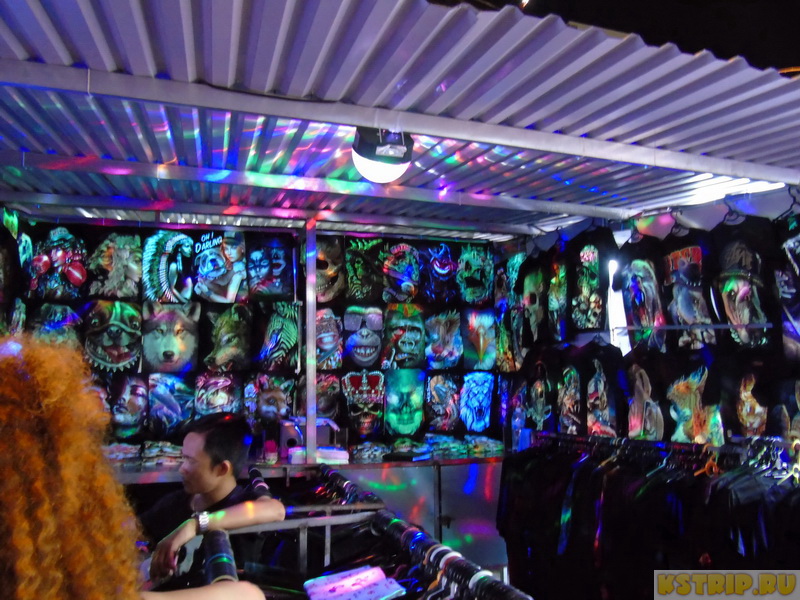 Ночной рынок в Нячанге – сувениры, безделушки, и прочая туристическая ерунда