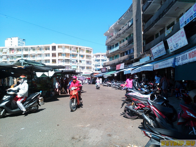 Рынок Чо Дам в Нячанге – популярная шопинг точка у туристов