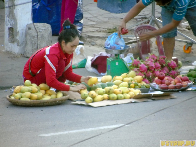 Северный рынок в Нячанге – дешёвые фрукты и морепродукты