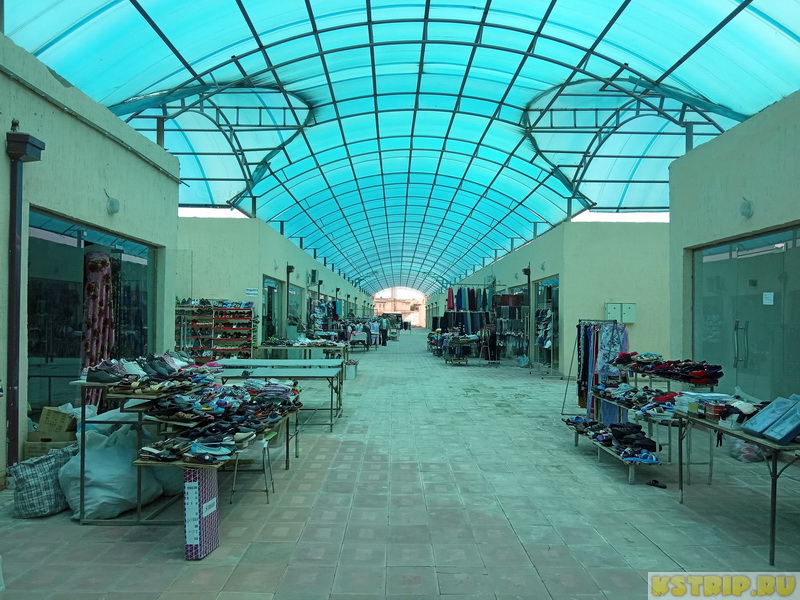 Рынок на конечке в Бухаре – снесли и перенесли в другое место
