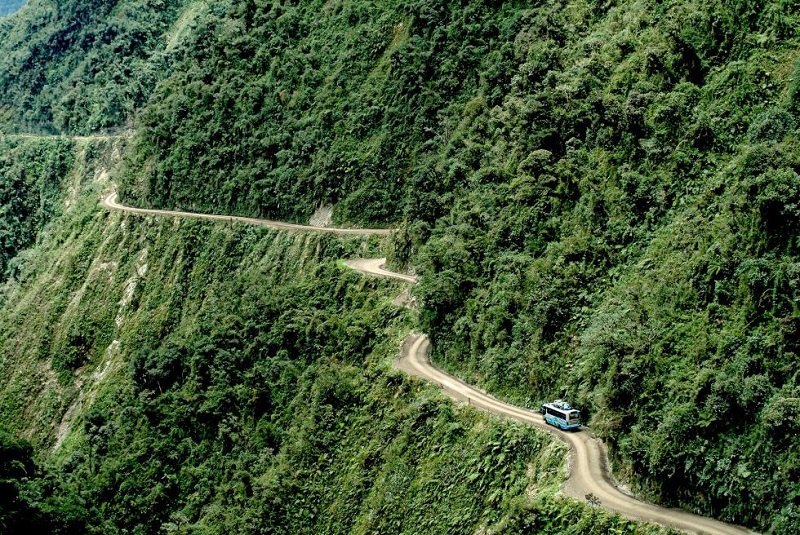 Опасные дороги мира, которые прозвали «дорогами смерти»